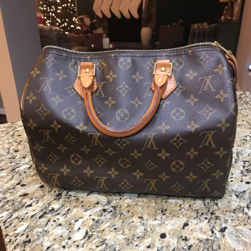 Louis Vuitton Speedy 30
